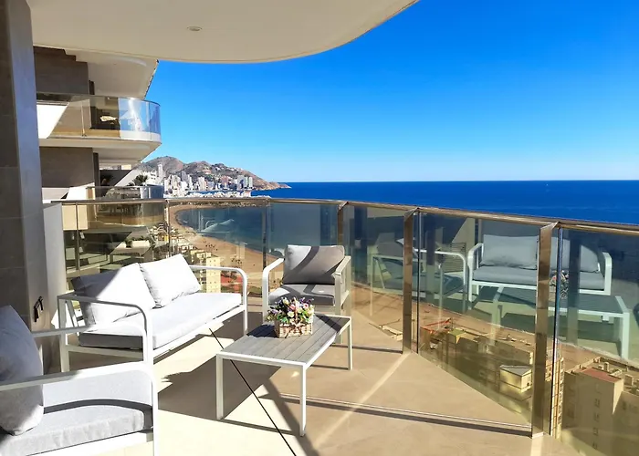 Sunset Cliffs Sea View Apartments 14 Floor